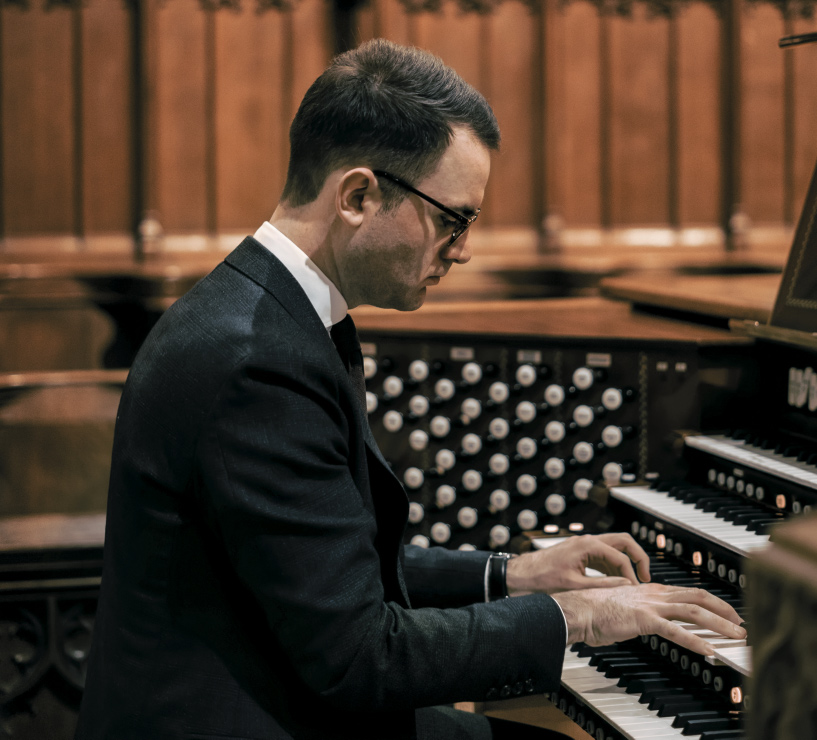 Matthew Searles (organ)
