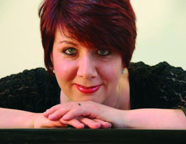 Melanie Reinhard (piano)